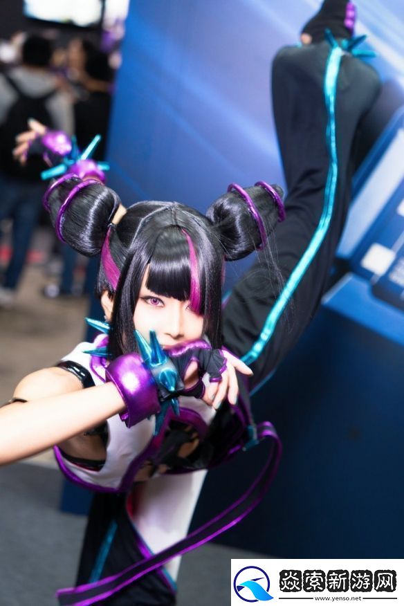 樱花妹COS街头霸王6韩蛛俐俏皮邪魅十分还原！