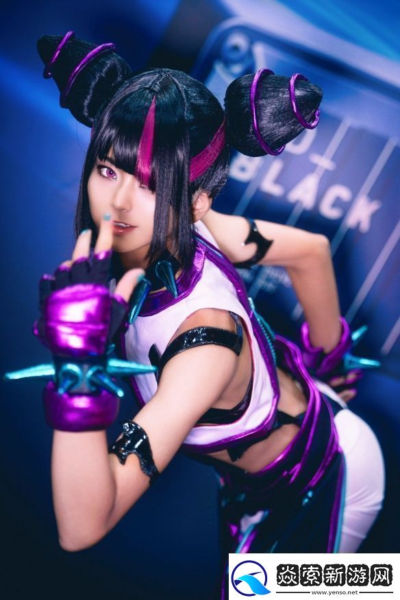 樱花妹COS街头霸王6韩蛛俐俏皮邪魅十分还原！