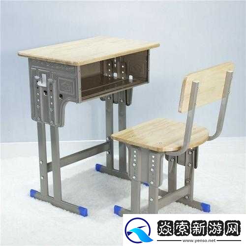学校课桌椅