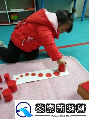 彩色圆柱体玩法