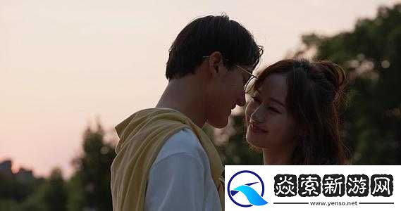 男生女生一起相嗟嗟嗟