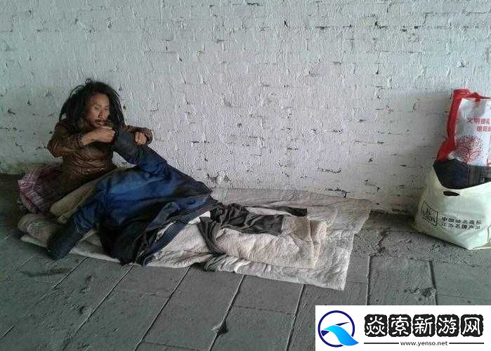 流浪汉把我拉进桥底免费阅读