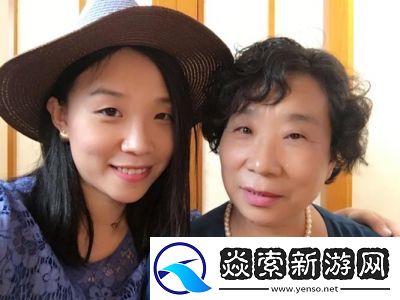 妈妈闺蜜住我家