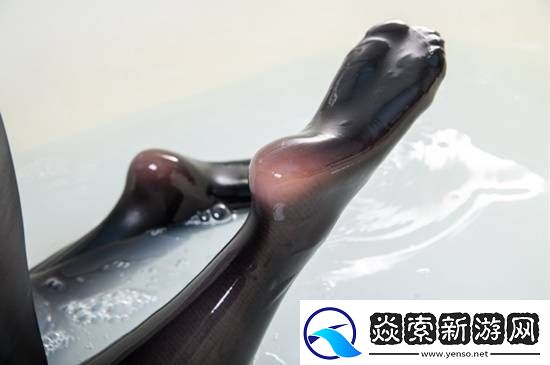 日本“紧身**日”