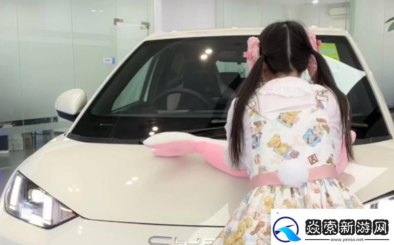 双马尾摇曳惊喜不断的“驶”术较量