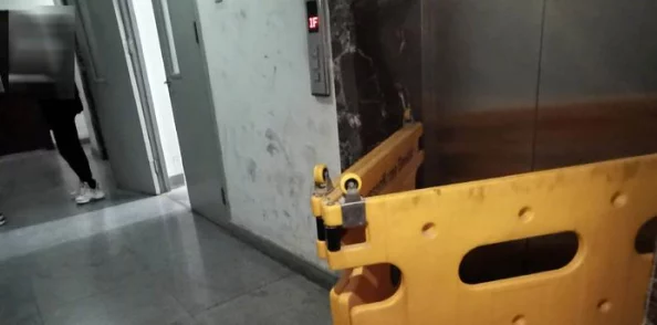 MIAA165因电梯故障而延误