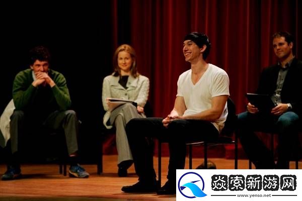 瑞恩·高斯林加入星战