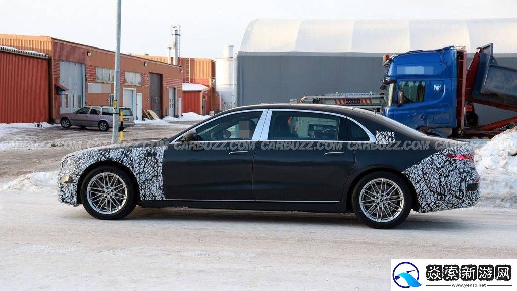 迈巴赫S级轿车改款来袭