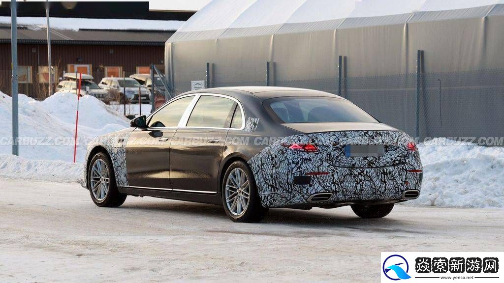 迈巴赫S级轿车改款来袭