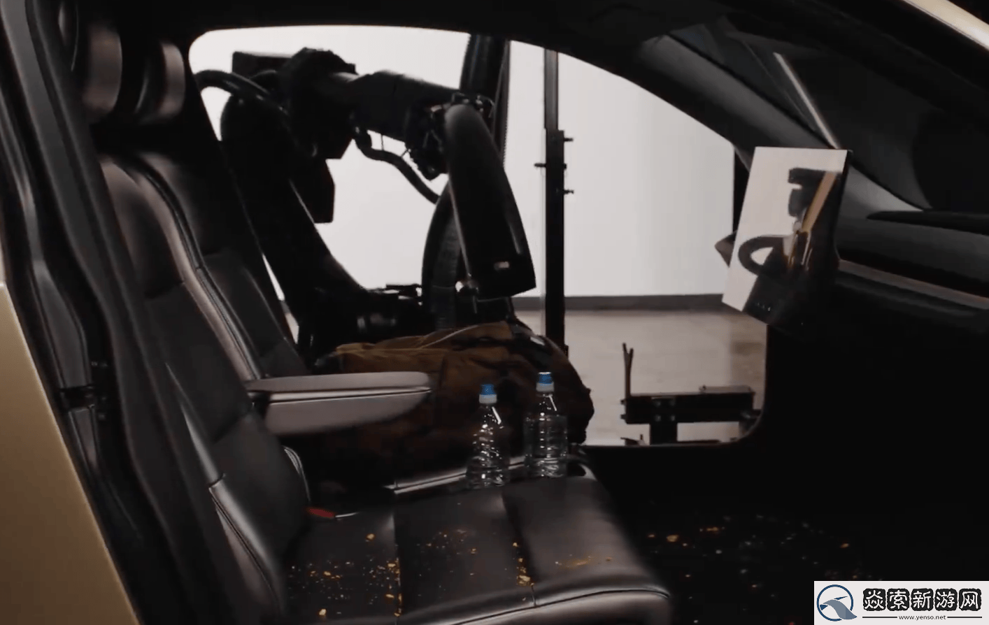 特斯拉无人驾驶出租车新升级