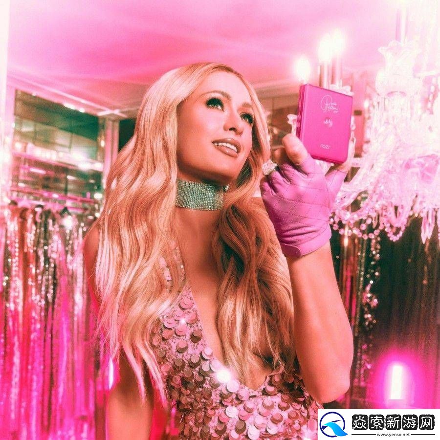 帕丽斯·希尔顿联名！摩托罗拉限量版Razr+