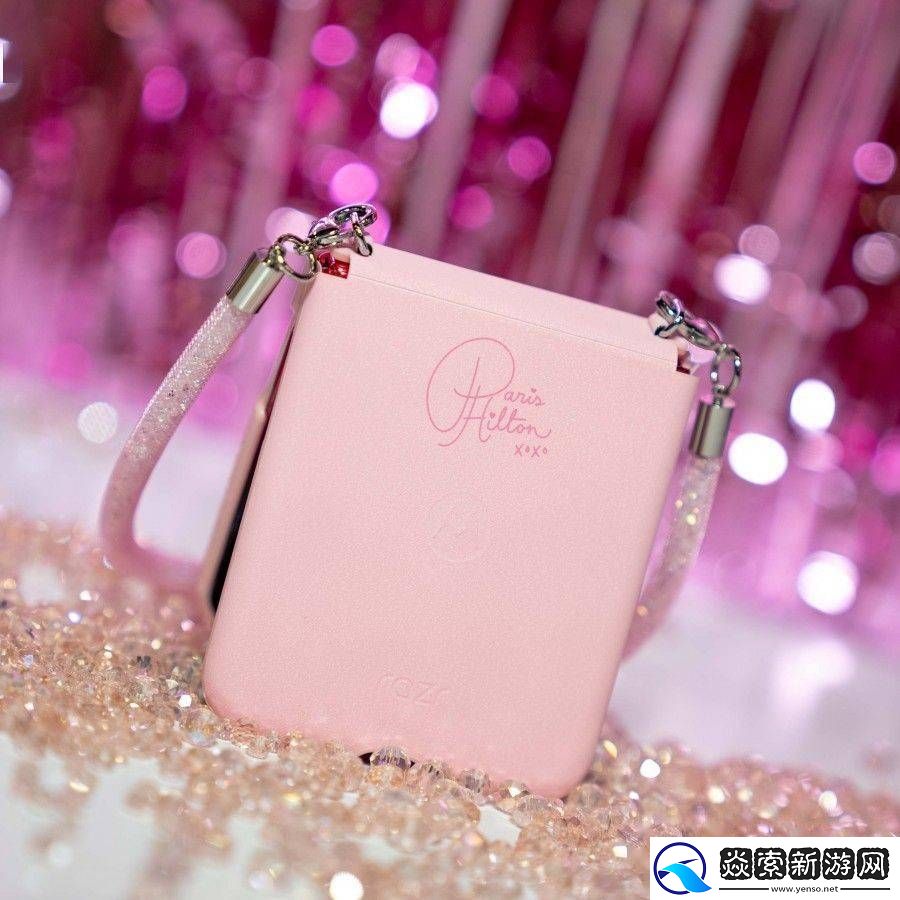 帕丽斯·希尔顿联名！摩托罗拉限量版Razr+