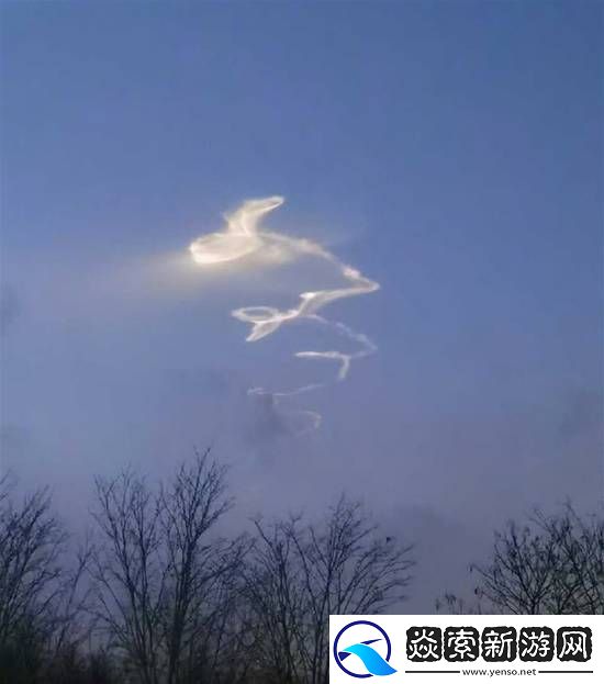 宁夏多地惊现不明发光物