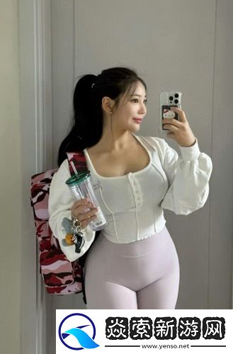 公翁的大龟挺进秀婷苏玥：一场别开生面的视觉盛宴，尽在其中！