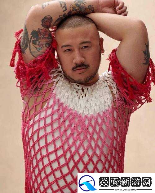 壮熊裸体**喷浓精的激情瞬间