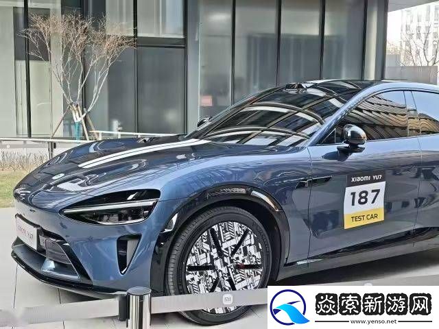 雷军炫耀!小米SU7