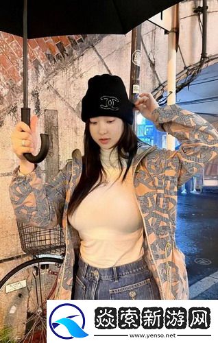 新月同行金桂卡带怎么搭配优雅：提升你的时尚品位与气质