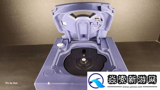 这台任天堂超稀有原型机售价超72万！它并不能运行