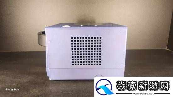 这台任天堂超稀有原型机售价超72万！它并不能运行