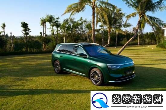 问界M8汽车小订突破10万台