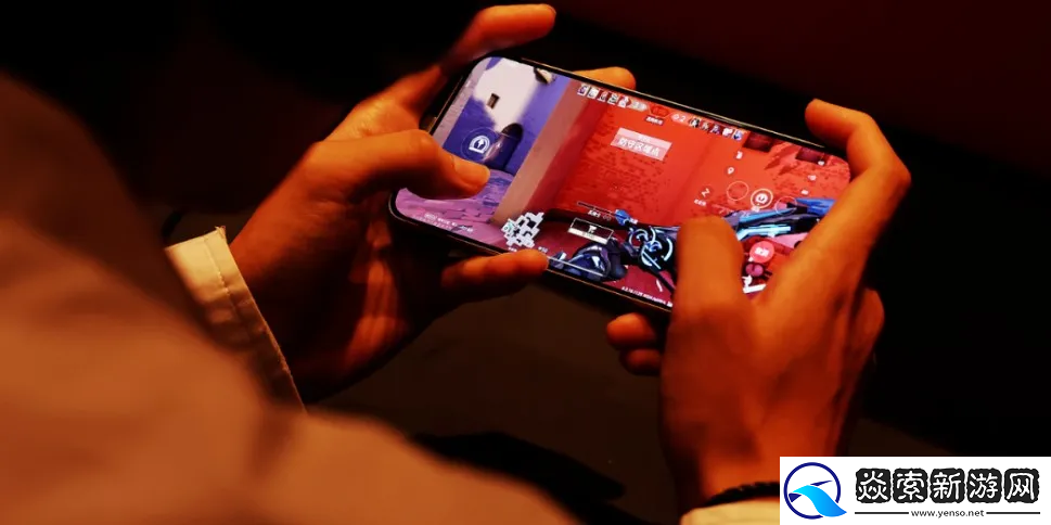 无畏契约手游入围2025苹果年度游戏