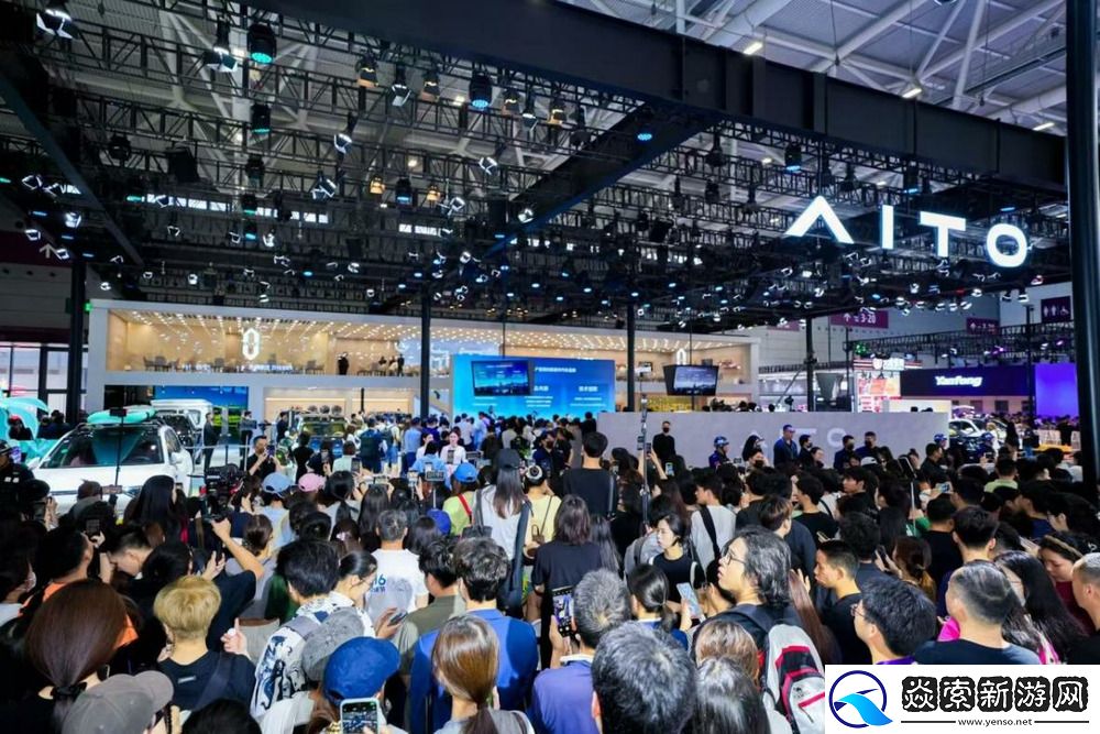 问界官宣白敬亭品牌挚友