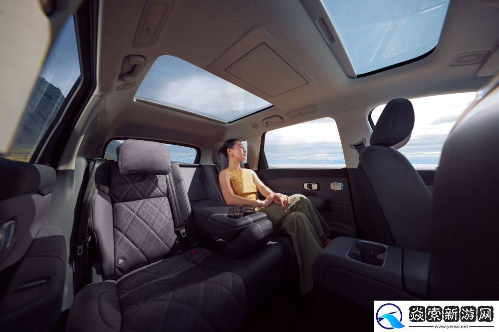 2026款零跑C16推出全新5座版