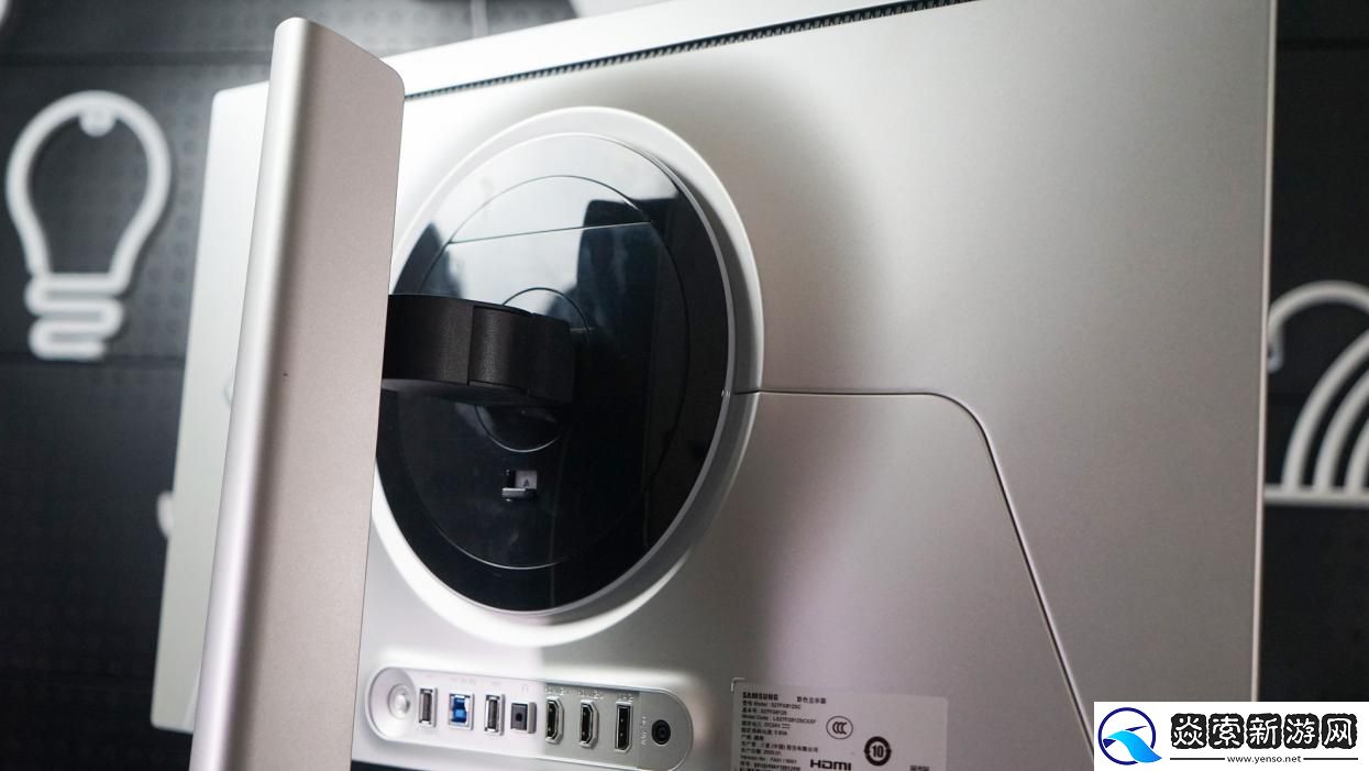 三星27英寸OLED显示器G81SF评测