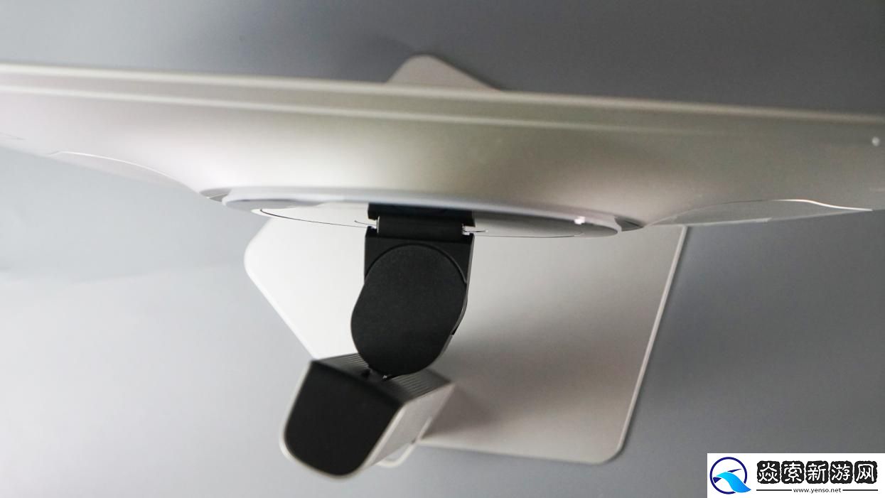 三星27英寸OLED显示器G81SF评测