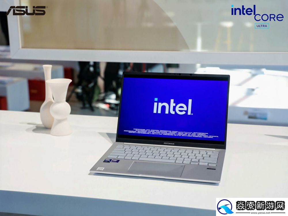 华硕灵耀全新AI