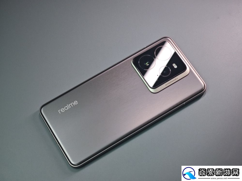 超旗舰的千元机！真我GT7