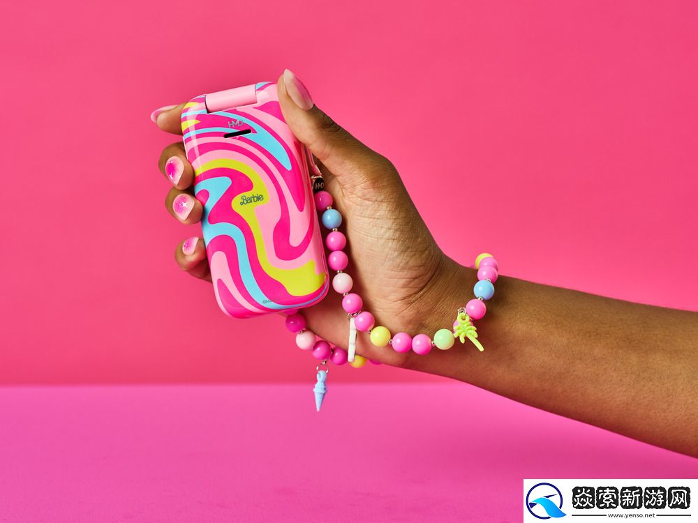 HMD携手美泰推出HMD芭比手机