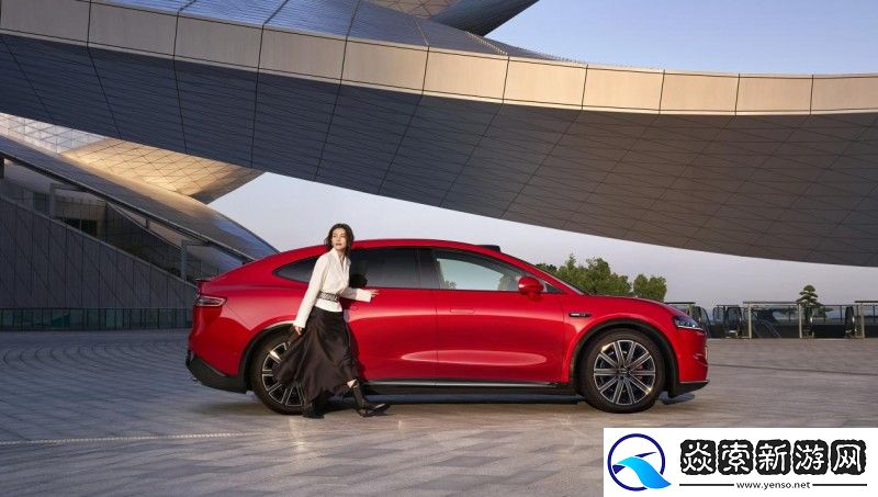 鸿蒙智行智界R7等多款新品亮相华为秋季全场景新品发布会