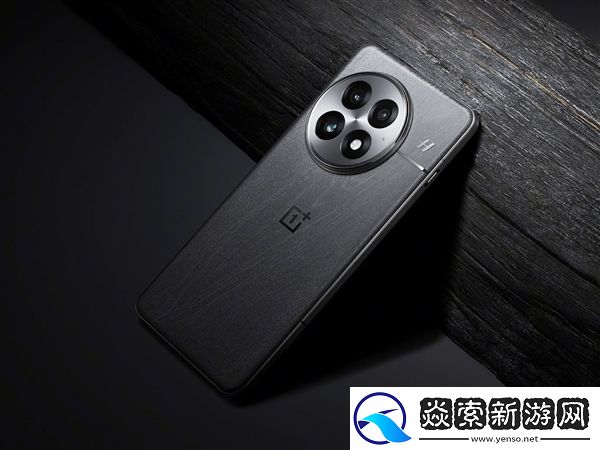 一加13的真机外观曝光