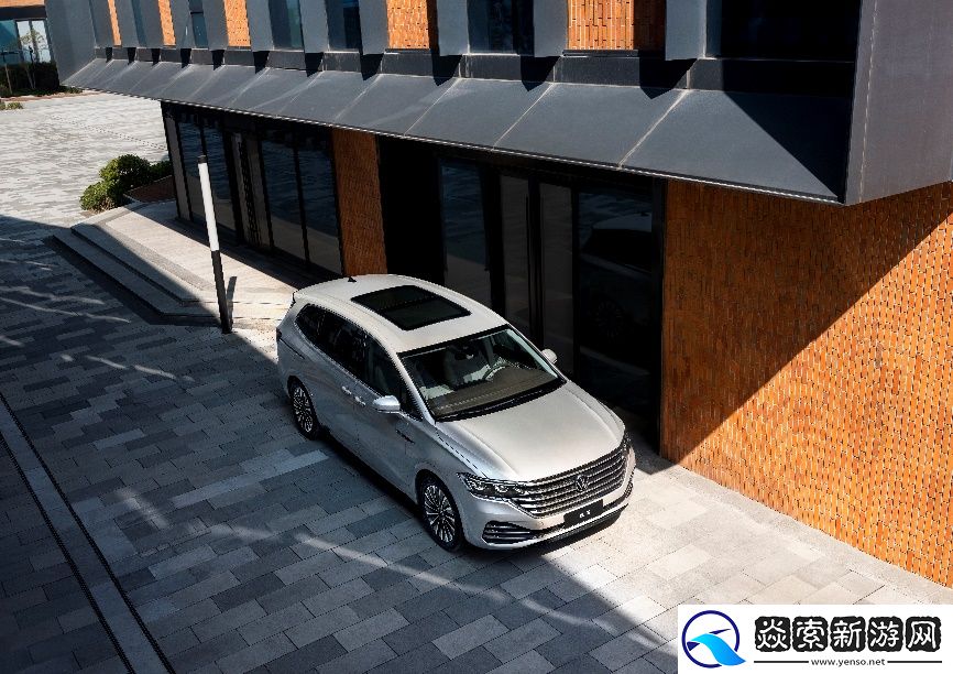 威然成为第四届新时代国际电影节金扬花奖颁奖典礼专用车