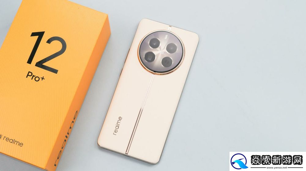 潜望式长焦影像加持