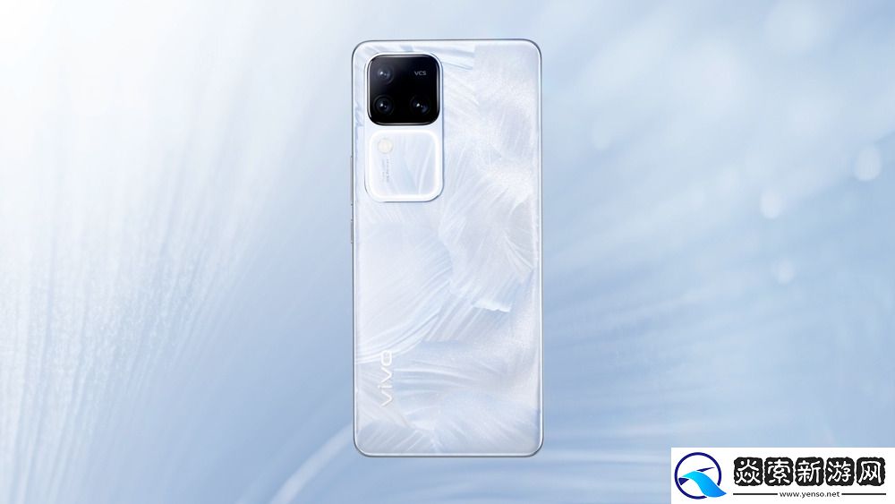 搭载AI蓝心大模型