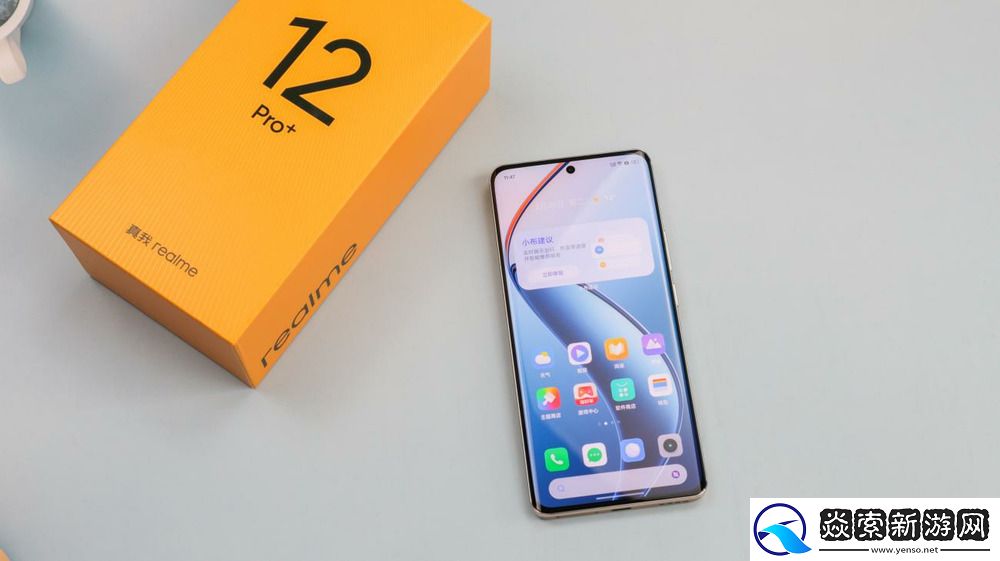 潜望式长焦影像加持