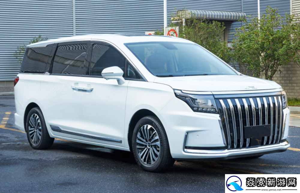 三种前脸造型可选